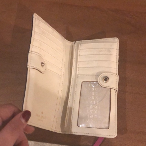 Kate spade wallet (used one summer). - Picture 4 of 5